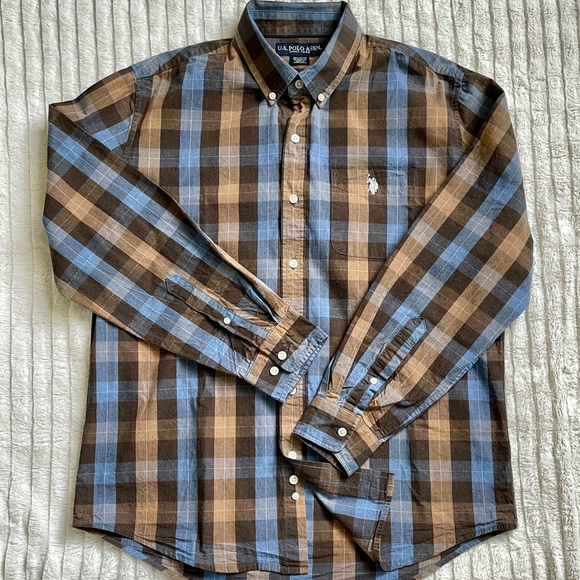 🎉Buy 1 Get 1 FREE!!🎉
U.S. Polo Assn. Bundle - Picture 2 of 7